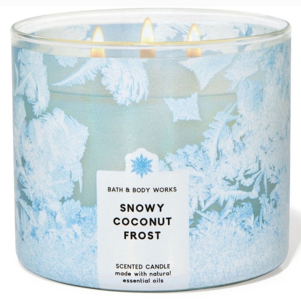 Bath & Body Works Snowy Coconut Frost 3 Wick Candle